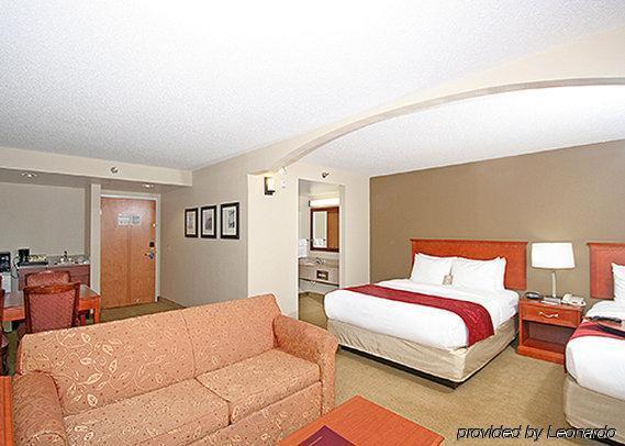 Four Points By Sheraton Arena