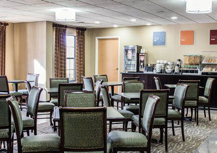 Hotel Four Points By Sheraton Arena 4*