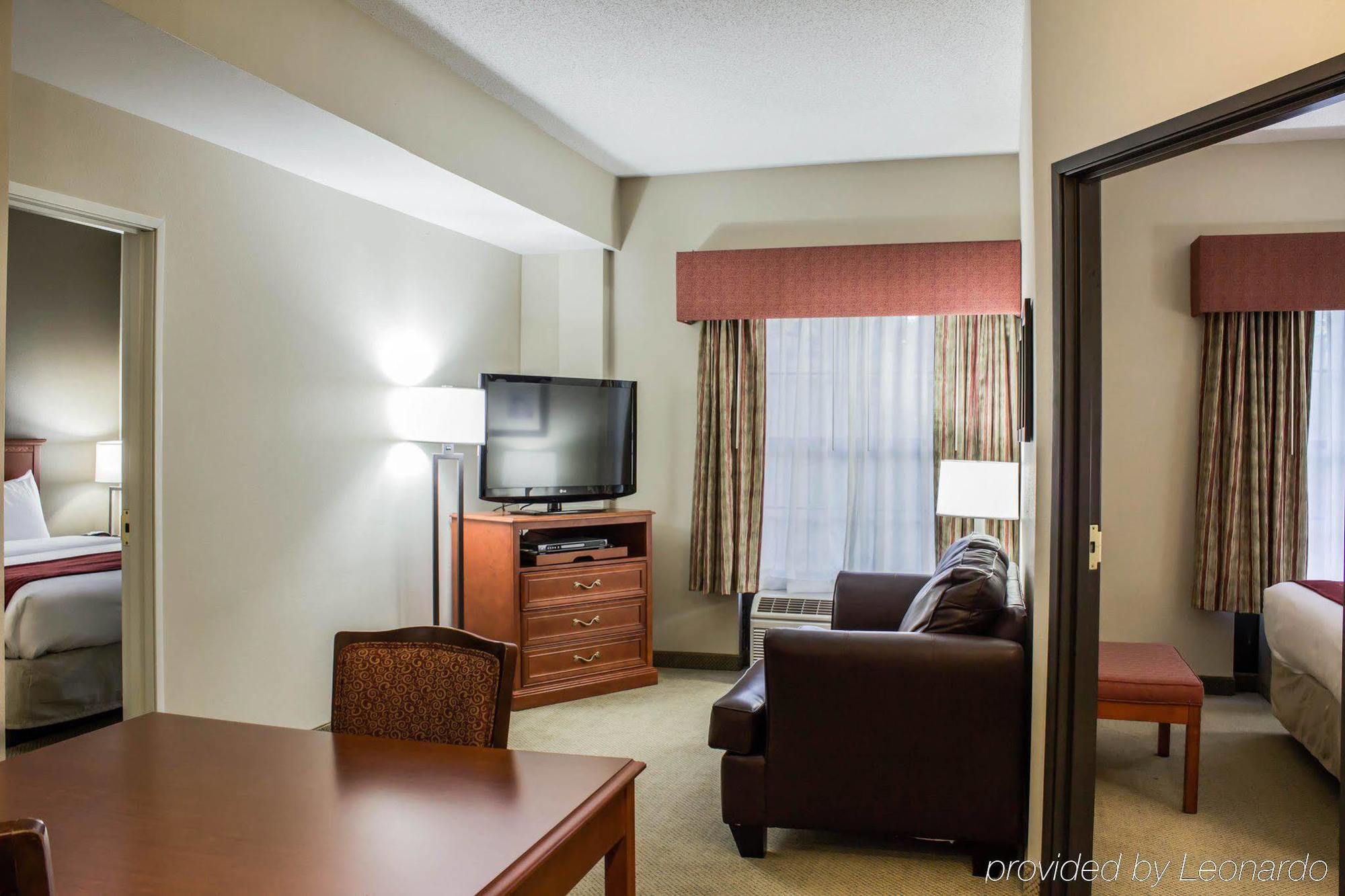 Four Points By Sheraton Arena Raleigh
