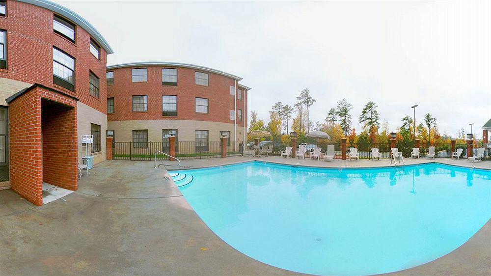 Four Points By Sheraton Arena Hotel 4*